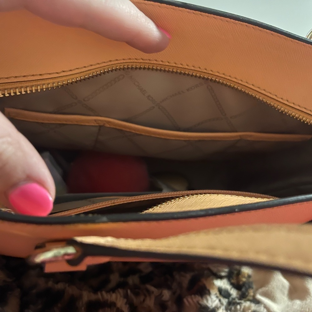 Mk purse! Never used just sat in my closet!